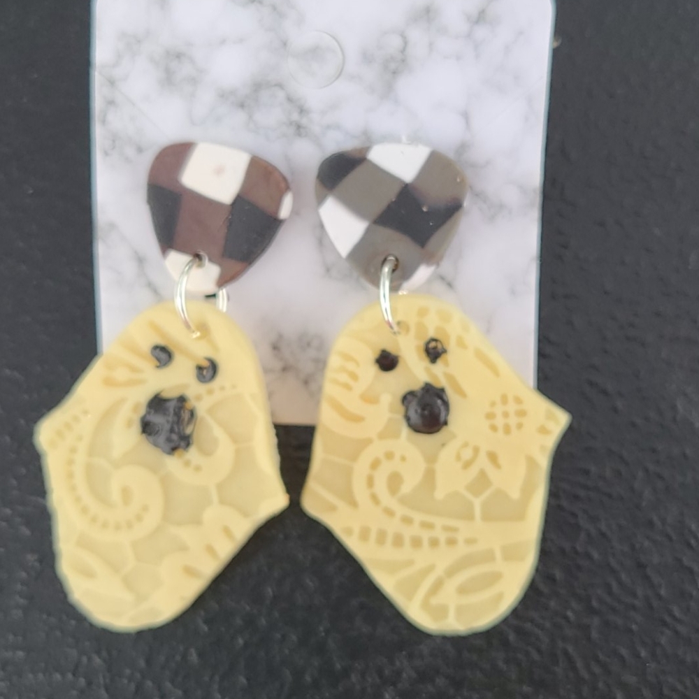 🎃👻Lace Gingham Ghost Earrings👻